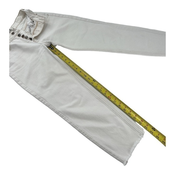 FREE PEOPLE Women's Ivory Button Fly Raw Hem Slim Jeans Size 26 - Picture 9 of 13